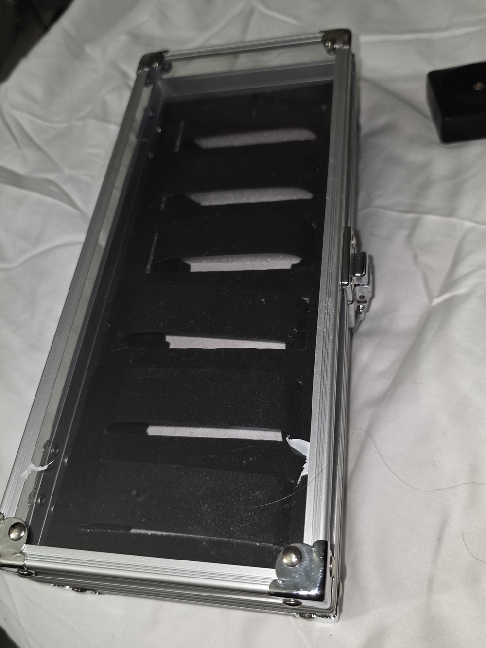 1 Watch Box Aluminum , Watch Jewelry Display Stand for Watch Bracelet 6 Slots